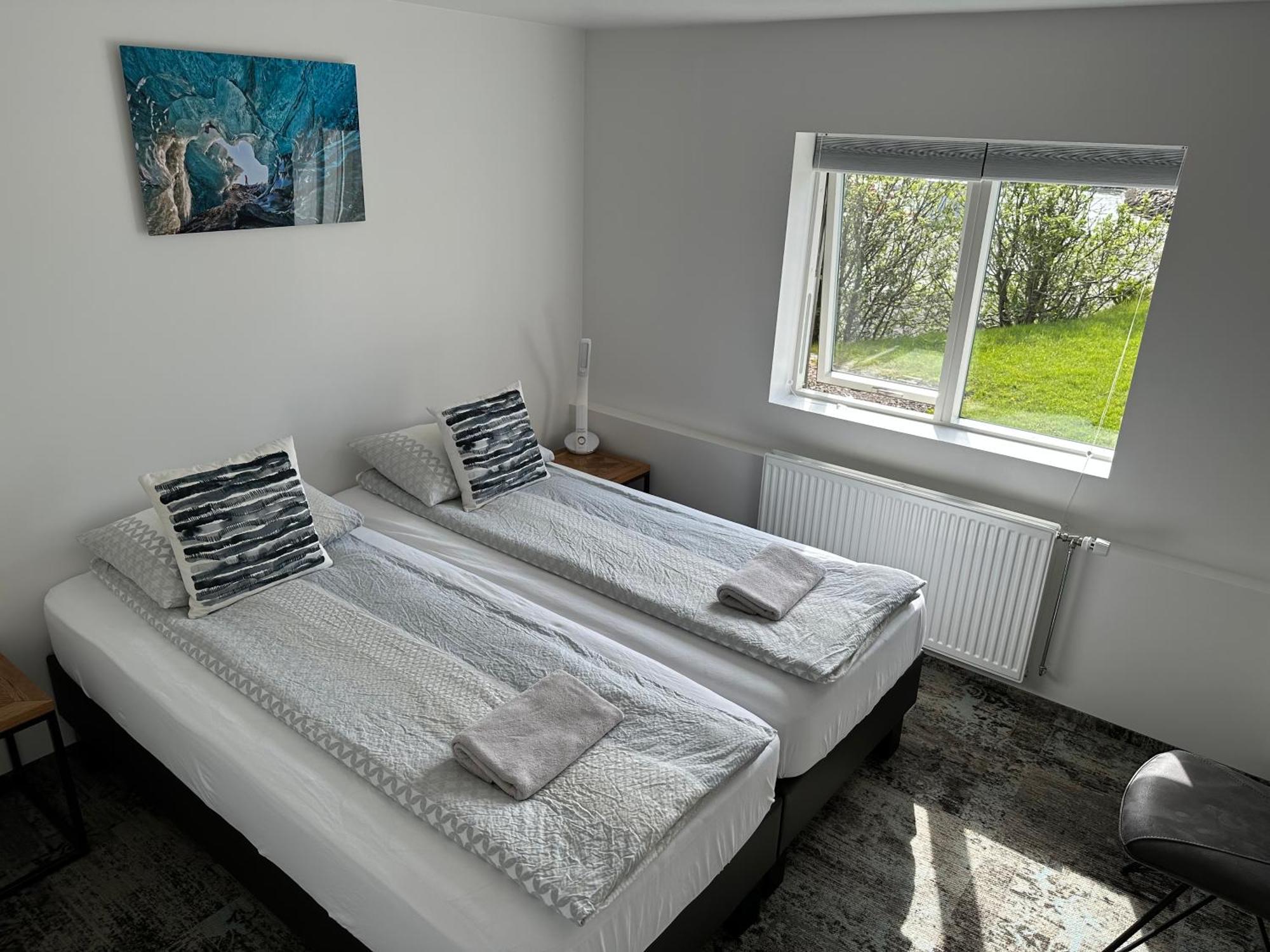 Guesthouse Dyngja Höfn Екстериор снимка